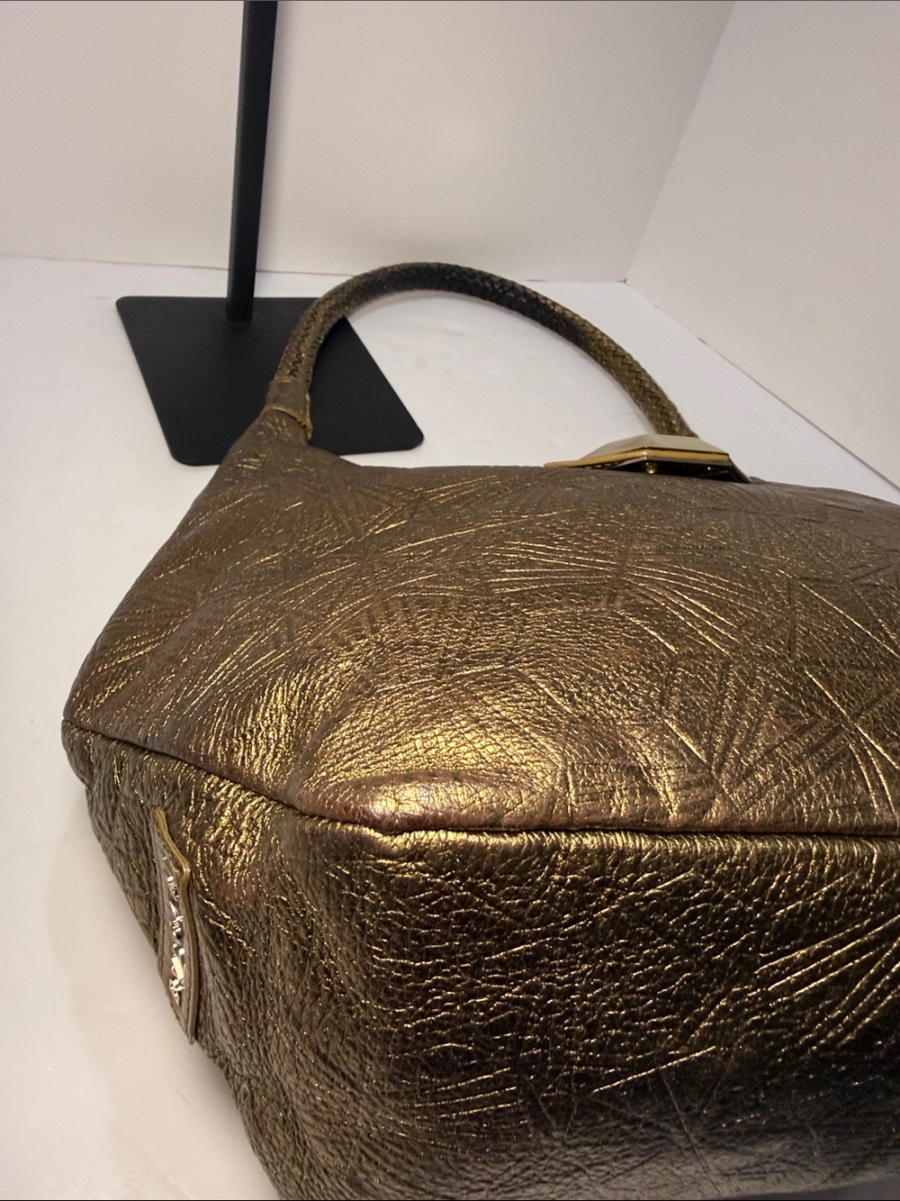 Bulgari × Matthew Williamson Limited Edition Metallic Gold Hobo Bag - Picture 8 of 15